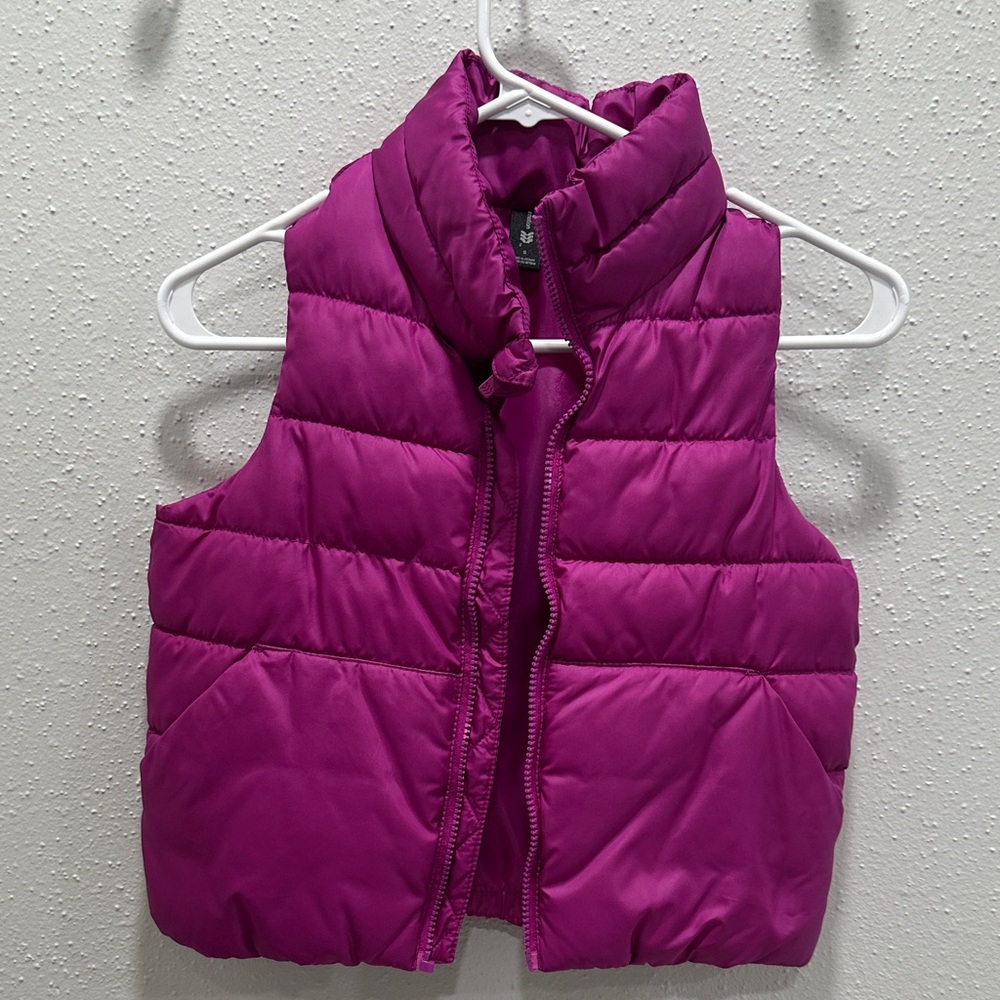 IN MOTION Vibrant Pink Puffer Vest Girls/Kids